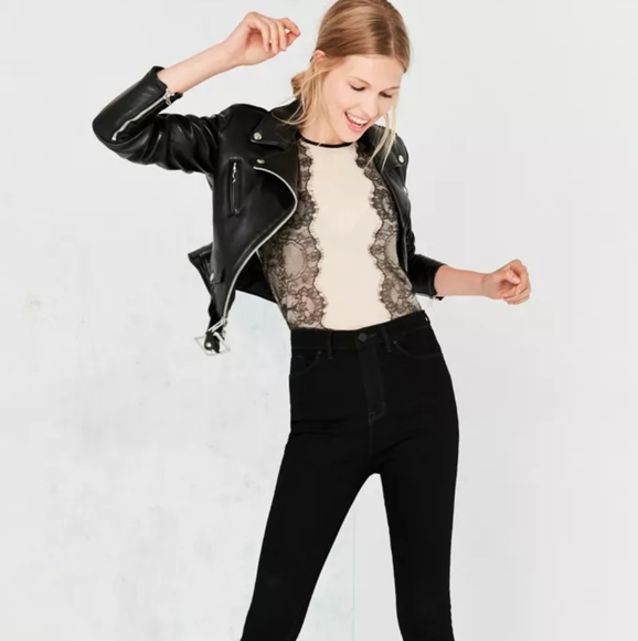 UO lace blouse - Picture 15 of 15